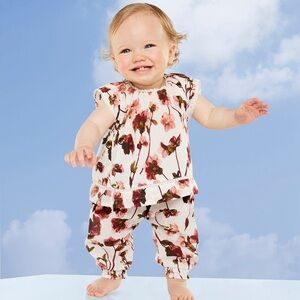 Victoria Beckham for Target Baby blush floral top & capri set